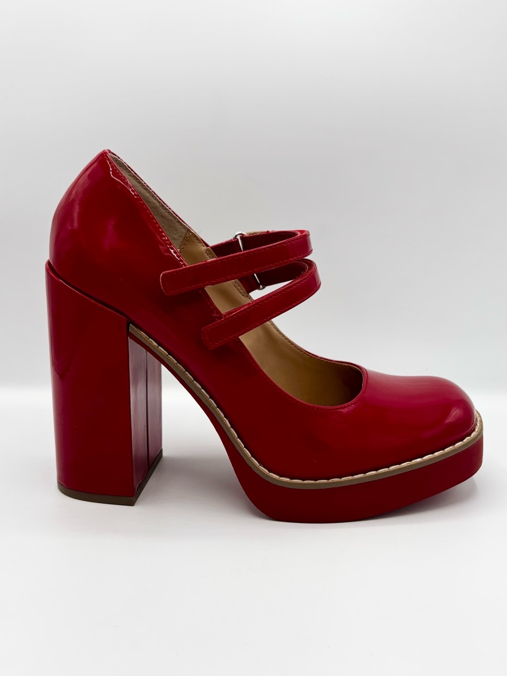 Steve Madden Twice Red Patent Mary Jane Platform Heels Size 9
